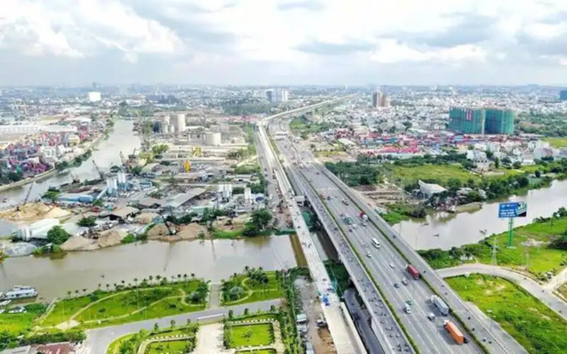 Xu hướng bán sỉ trong bất động sản: Giải pháp tài chính đầy hứa hẹn